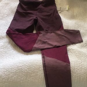 High-waisted Elevate Color-Blocked Leggings